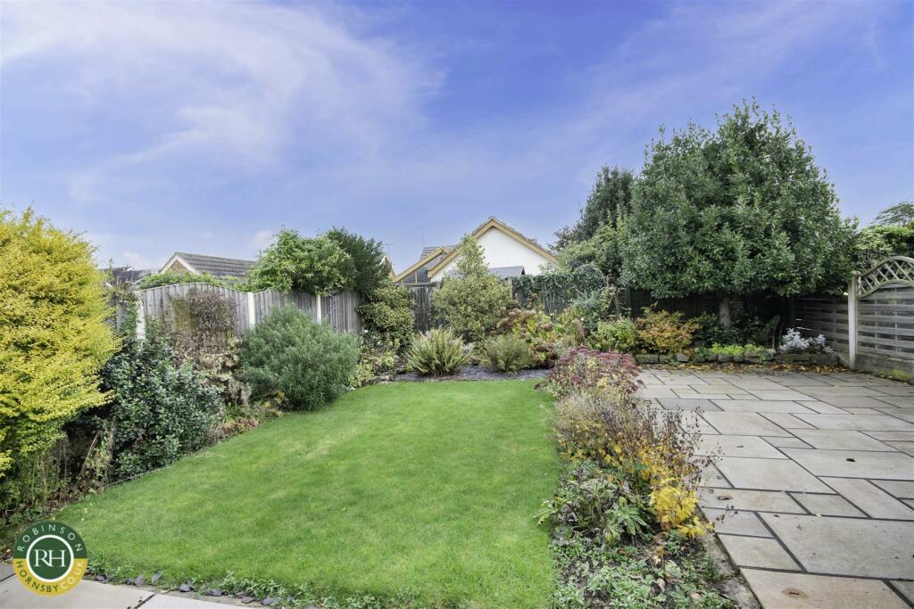 2 bedroom semidetached bungalow for sale in St. Marys Crescent