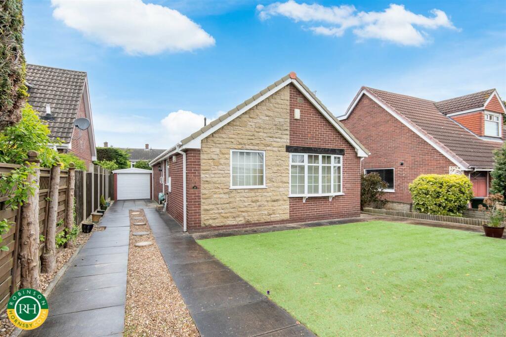 2 bedroom detached bungalow for sale in Silverdale Close, Branton