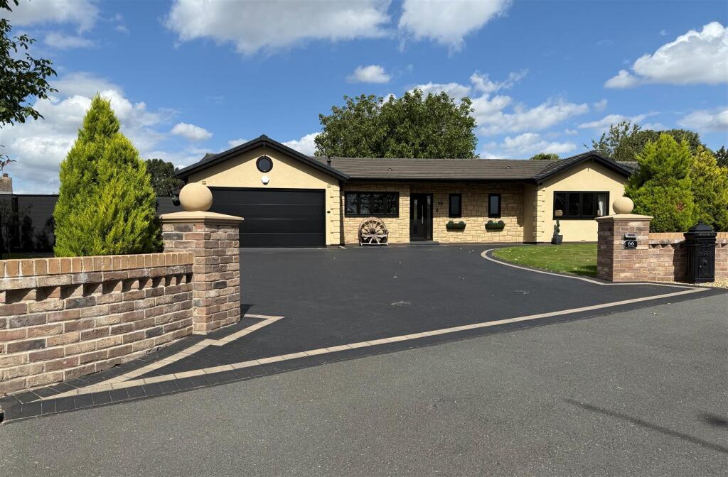 Main image of property: The Hollows, Bessacarr, Doncaster