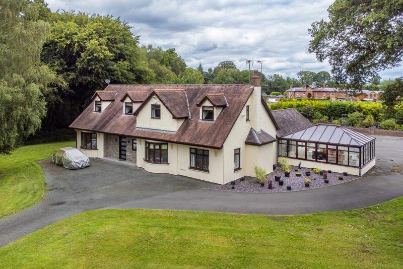 Additional property image - "Beaulieu Wood", Birchall Moss Lane, Hatherton