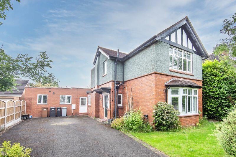 4 bedroom detached house for sale in Birchin Lane, Nantwich, CW5