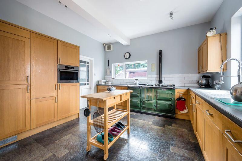 Additional property image - "Bowood", 453 Crewe Road, Wistaston