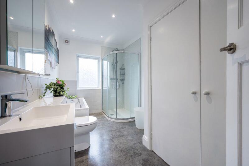 Additional property image - "Bowood", 453 Crewe Road, Wistaston
