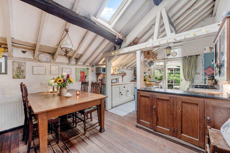 Additional property image - Hawk House, Nantwich Road, Wrenbury, Near Nantwich