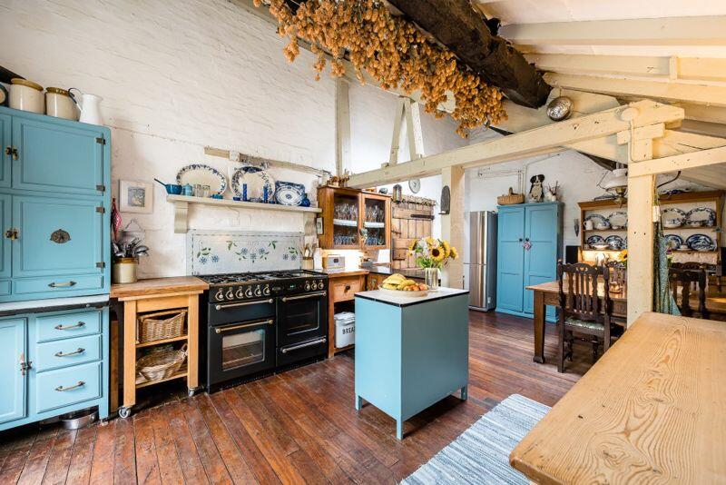 Additional property image - Hawk House, Nantwich Road, Wrenbury, Near Nantwich