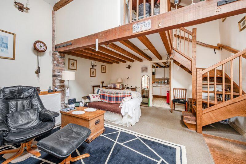Additional property image - Hawk House, Nantwich Road, Wrenbury, Near Nantwich
