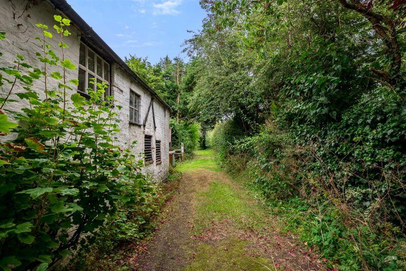 Additional property image - Hawk House, Nantwich Road, Wrenbury, Near Nantwich