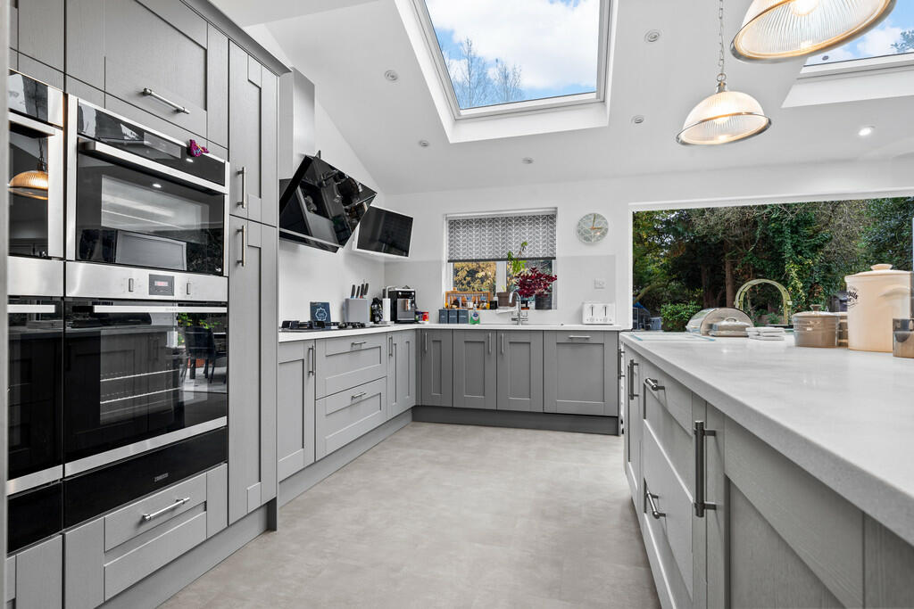 Additional property image - Salcott Road, Beddington