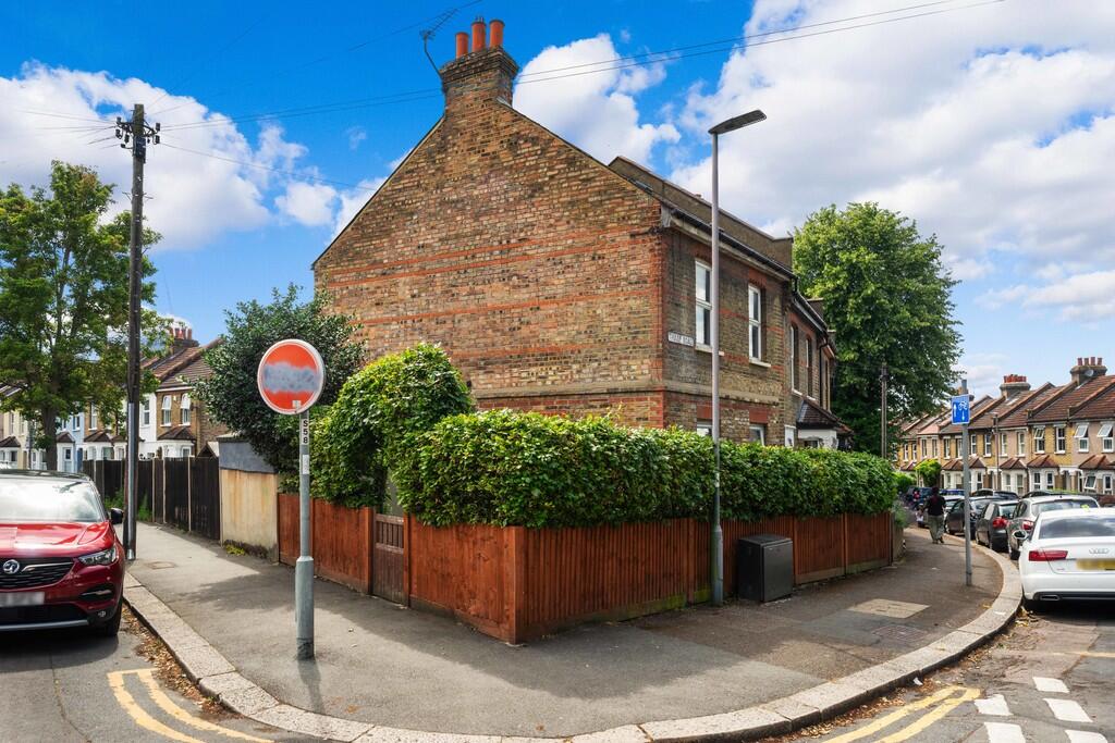 Main image of property: Tharp Road, Wallington