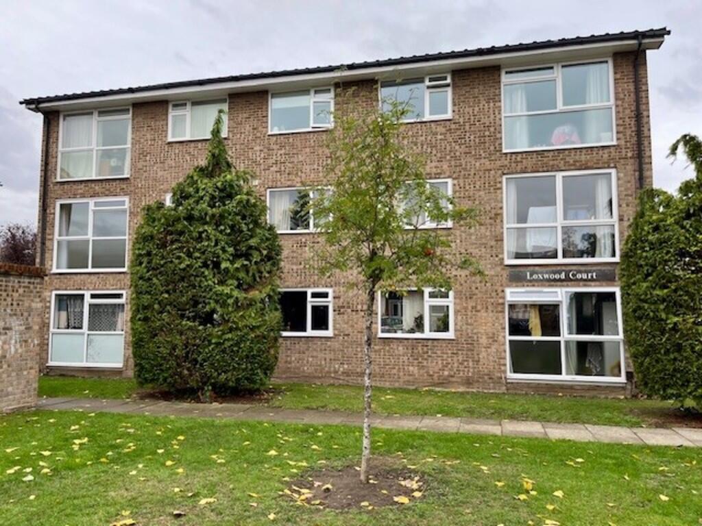 Main image of property: Mortlake Close, Beddington