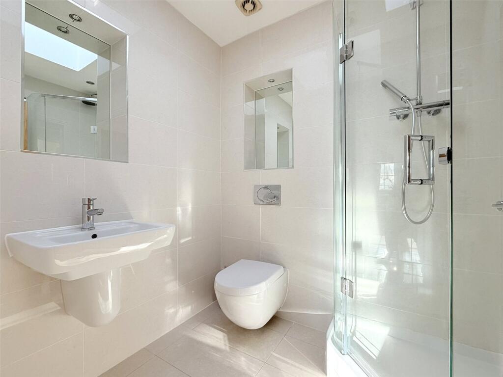 Additional property image - Georges Wood Road, Brookmans Park, Hertfordshire, AL9