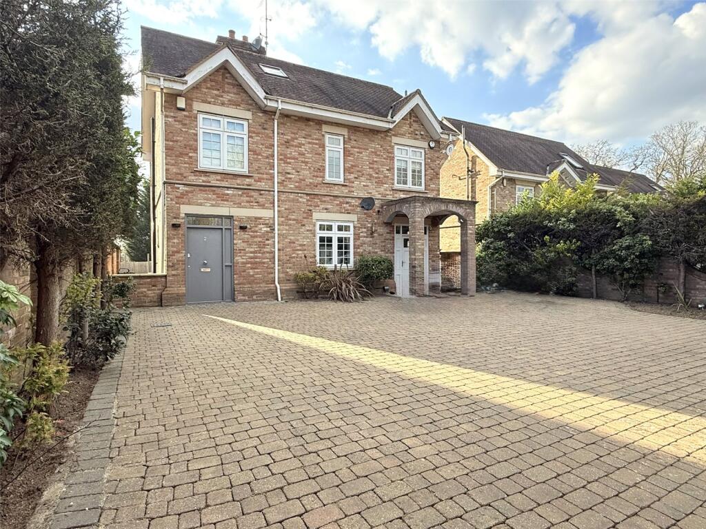 Main image of property: Sandalwood Close, Arkley, Barnet, EN5