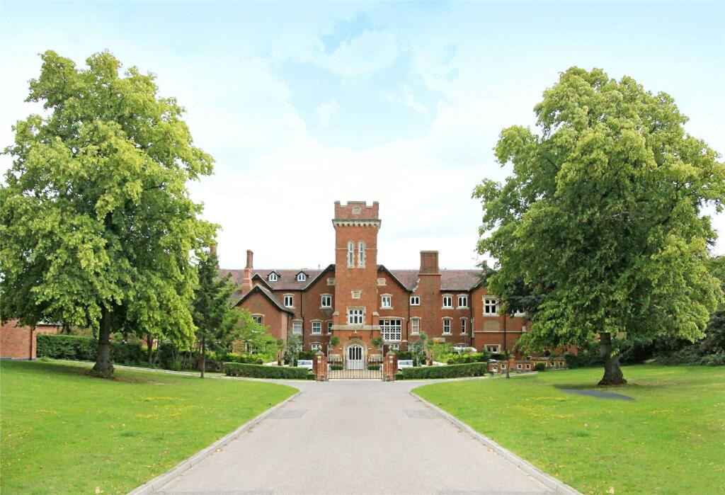 Main image of property: Bedwell Hall, Bedwell Park, Cucumber Lane, Hatfield, AL9