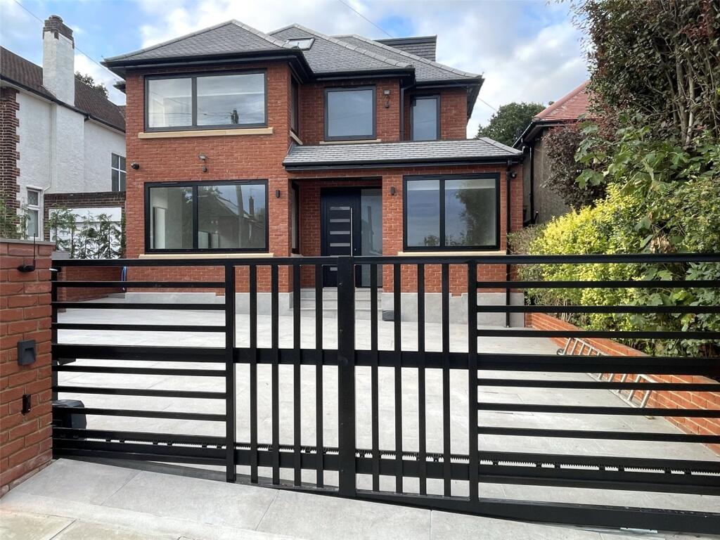 Main image of property: Greenway, London, N20