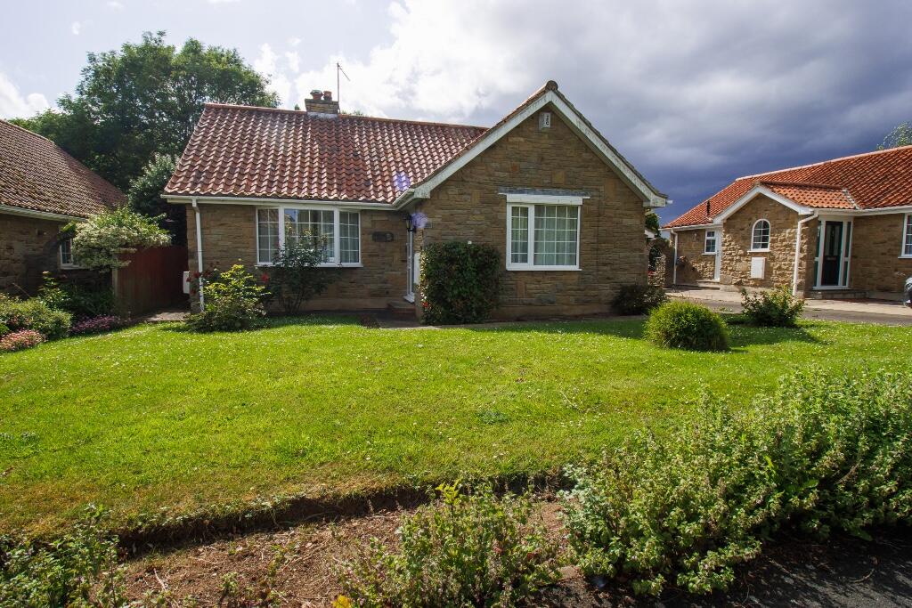 3 bedroom detached bungalow for sale in Dovecot Close, Gristhorpe YO14