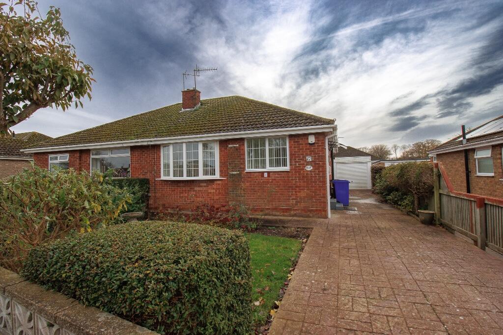 2 bedroom semi-detached bungalow for sale in Chevin Drive, Filey YO14 ...