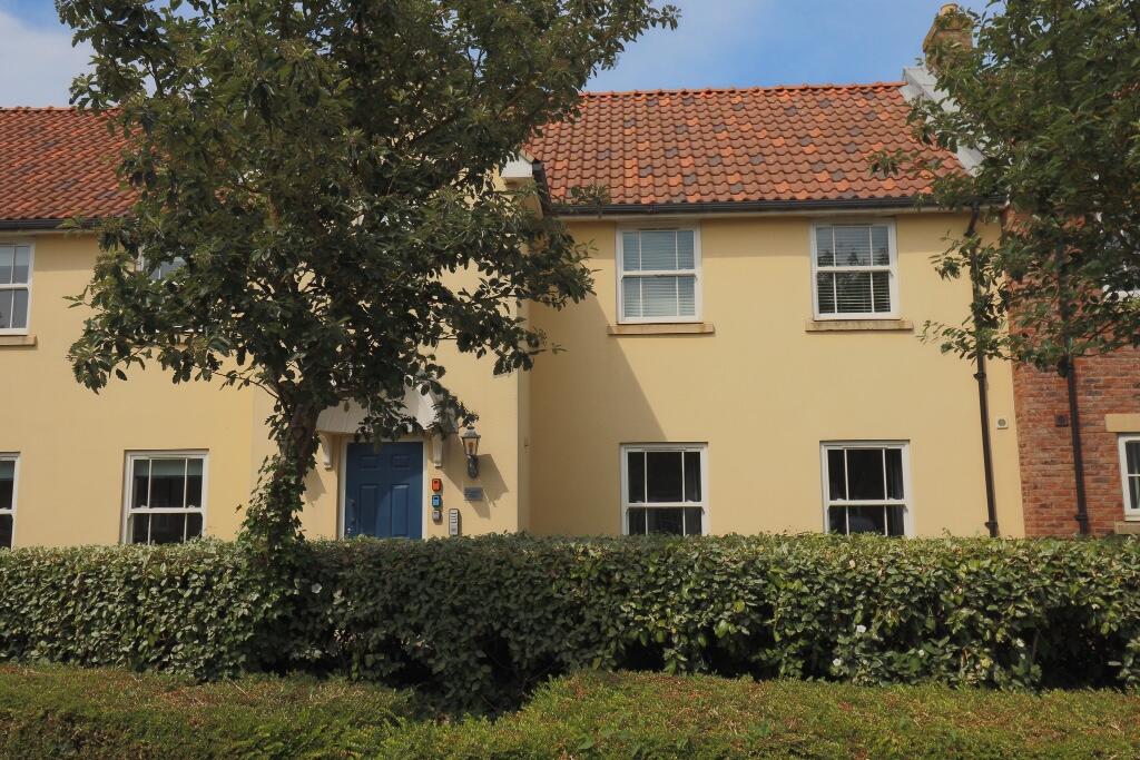 Main image of property: Moor Road, Filey YO14 9GF