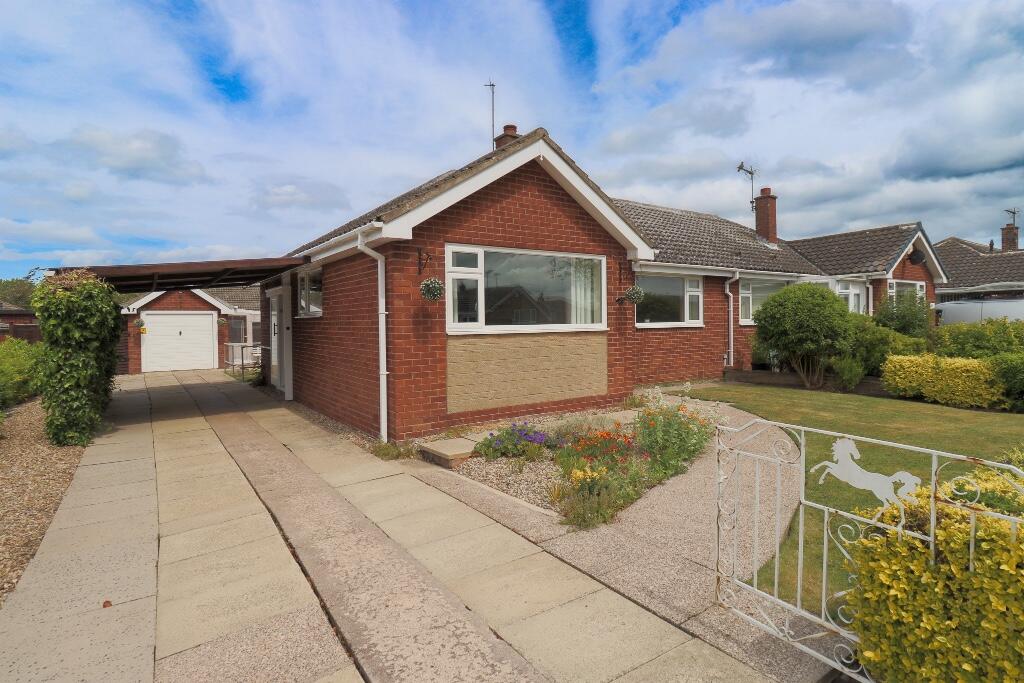 Main image of property: Harewood Drive, Filey, YO14 0DE