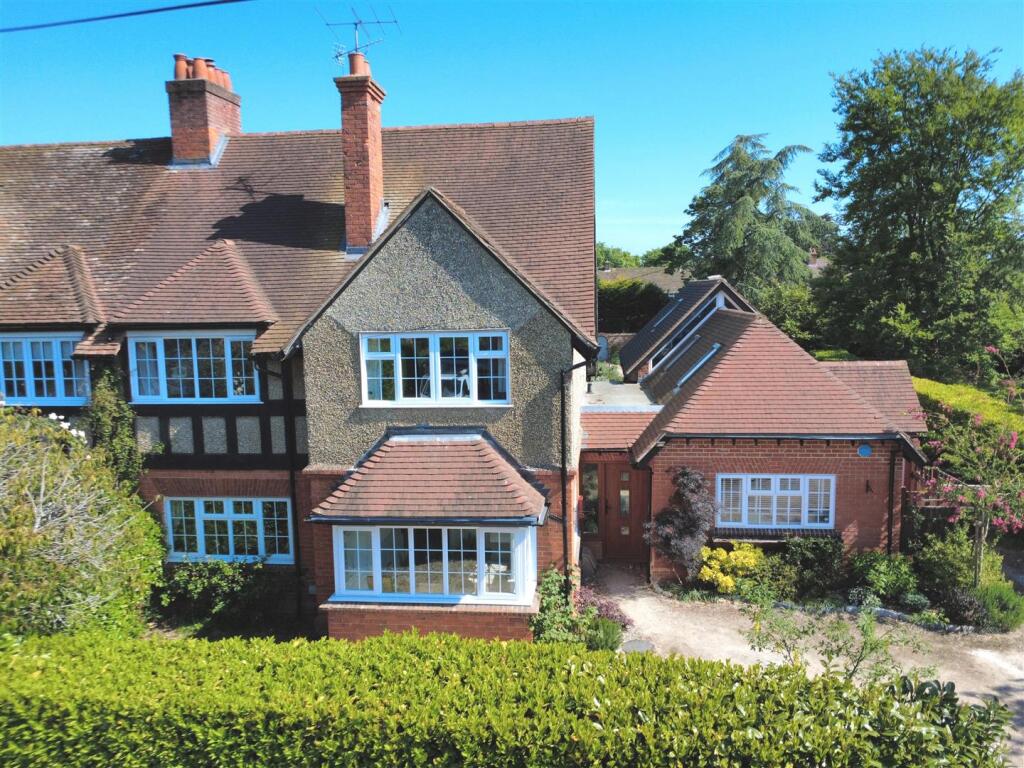 Main image of property: Battery End, Newbury