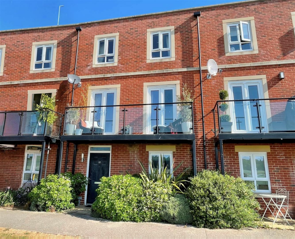 Main image of property: Fetlock Drive, Newbury
