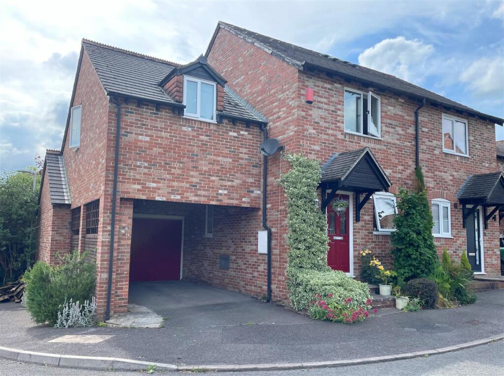 Main image of property: Fairfax Place, Manor Park