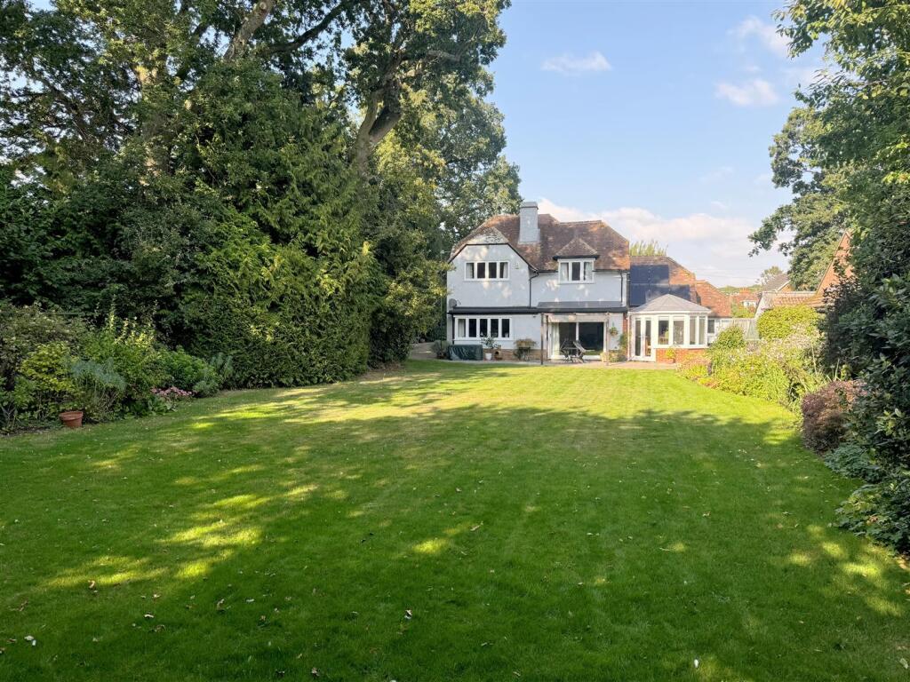 Main image of property: Battery End, Newbury