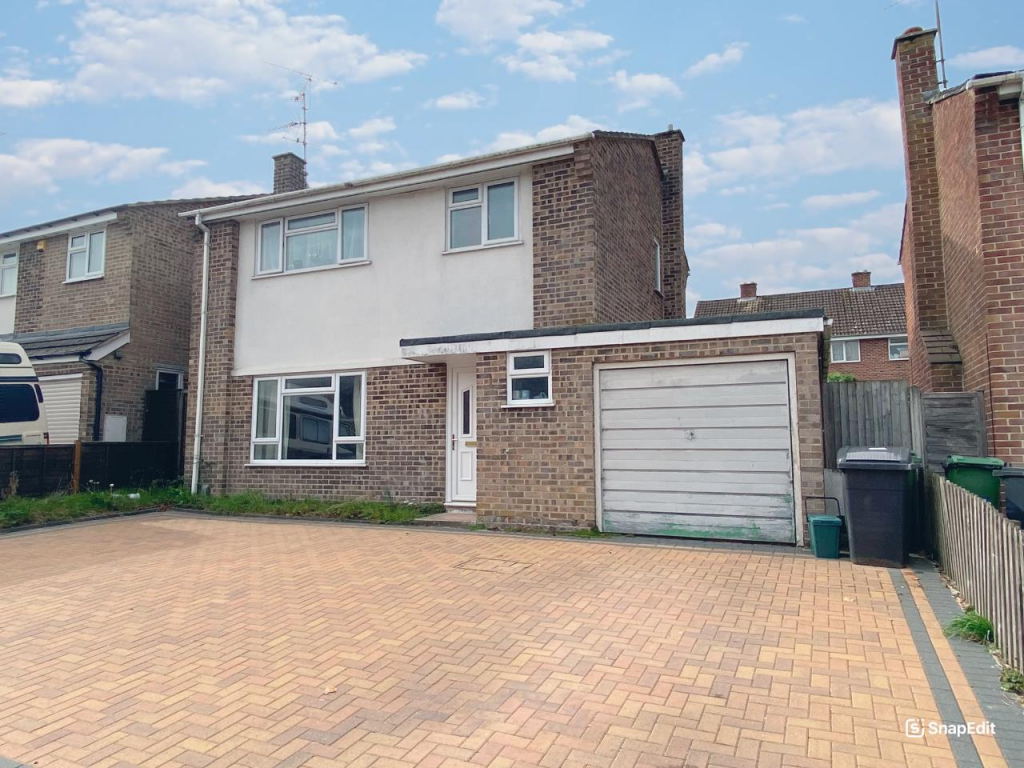 Main image of property: New Road, Newbury