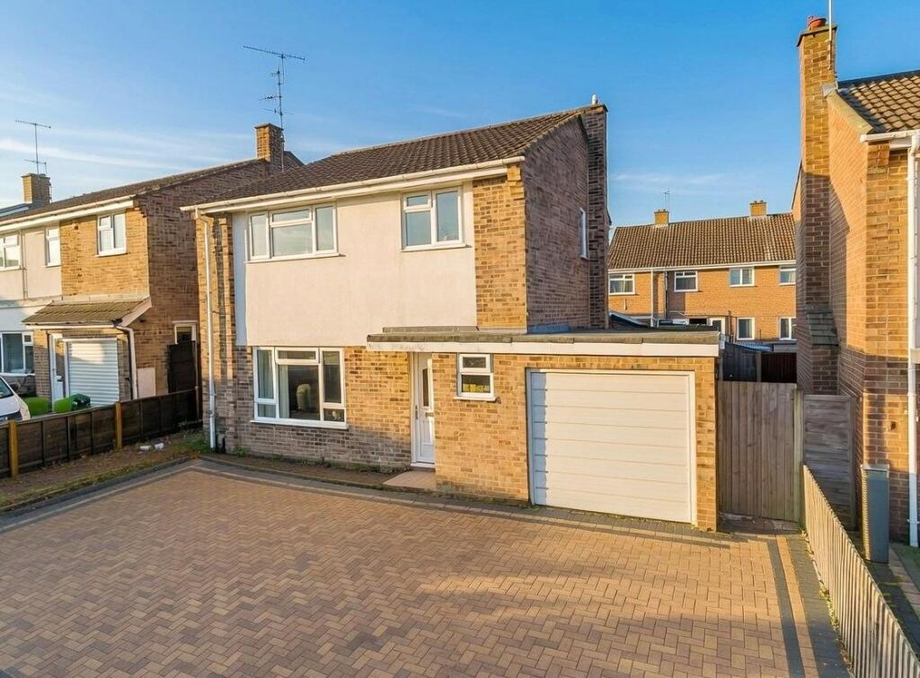 Main image of property: New Road, Newbury