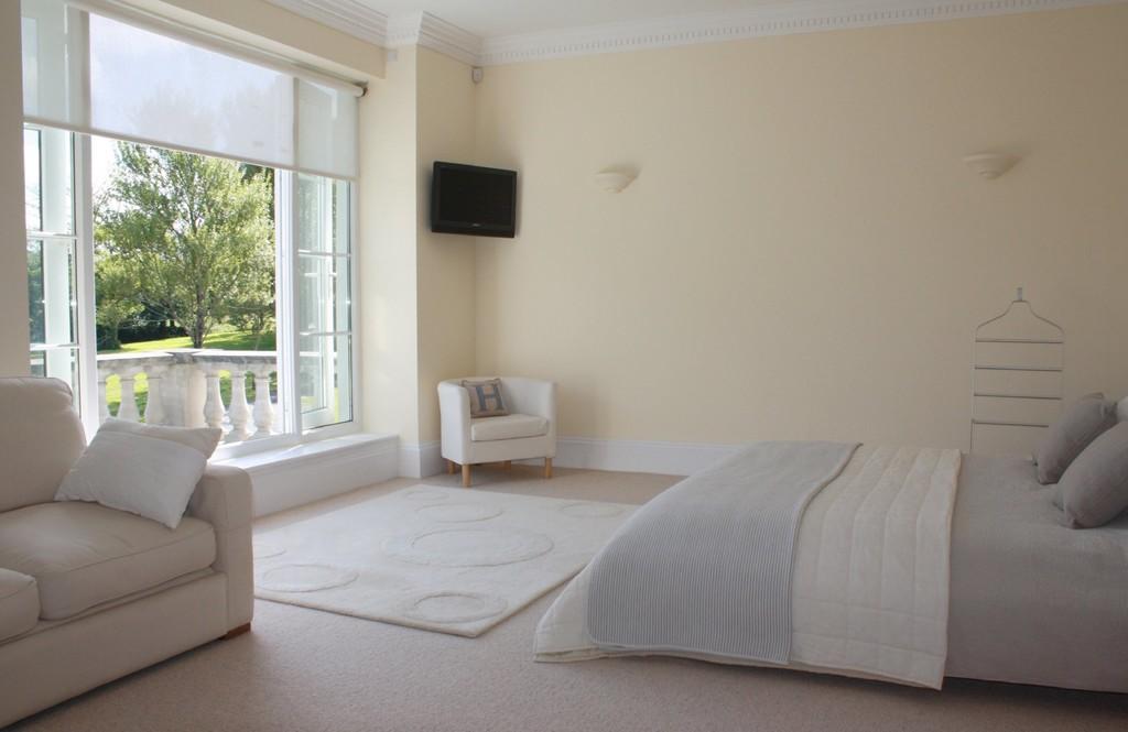 8 bedroom manor house for sale in Portfield Gate, Haverfordwest