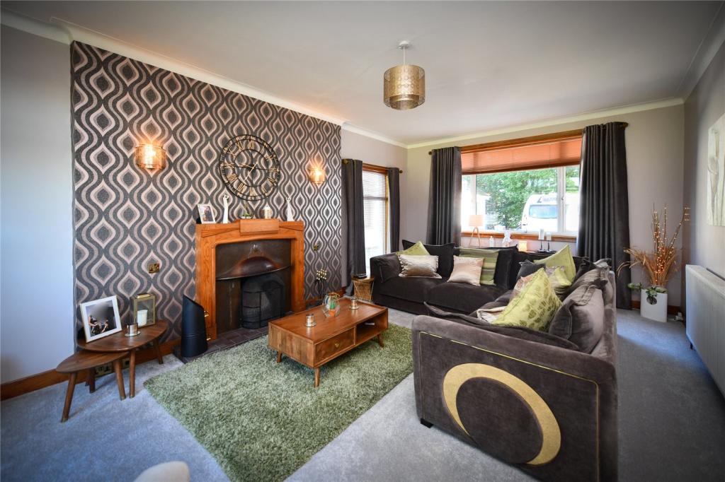 5 bedroom detached house for sale in Whitehouse, Whitehouse Road