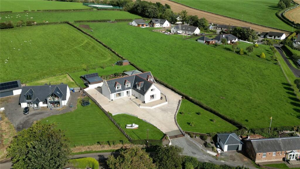 4 bedroom detached house for sale in Glenlorac, Tinwald, Dumfries