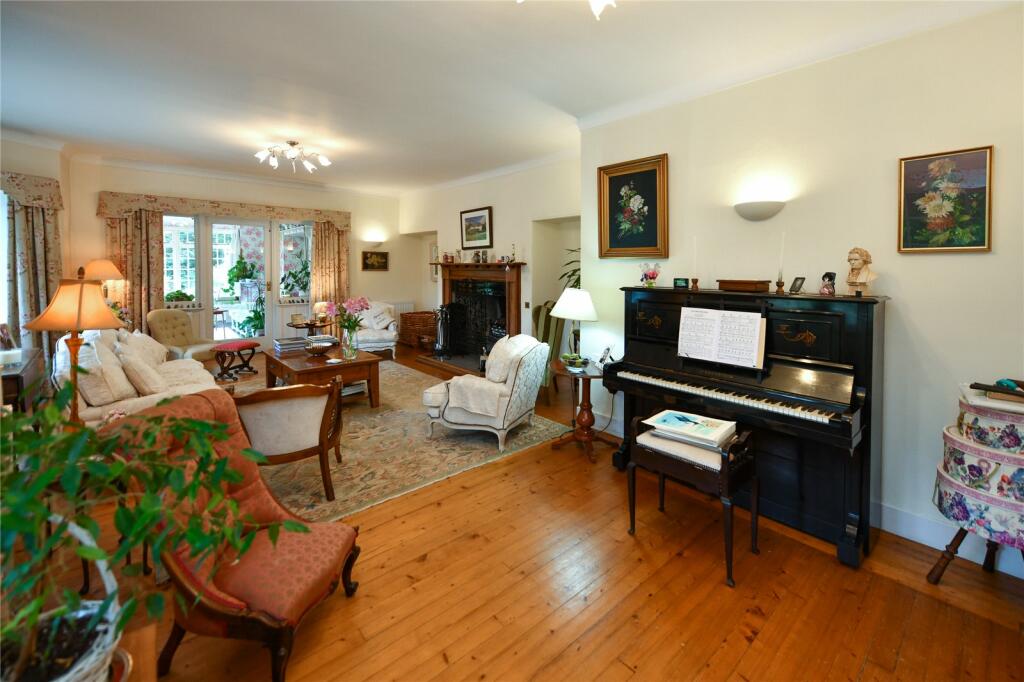Additional property image - Whitehills House, Minnigaff, Newton Stewart, Dumfries and Galloway, South West Scotland, DG8