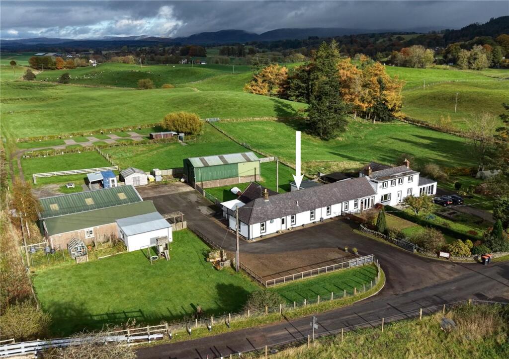 Main image of property: Oakbank, Kirkpatrick, Thornhill, Dumfries and Galloway, DG3