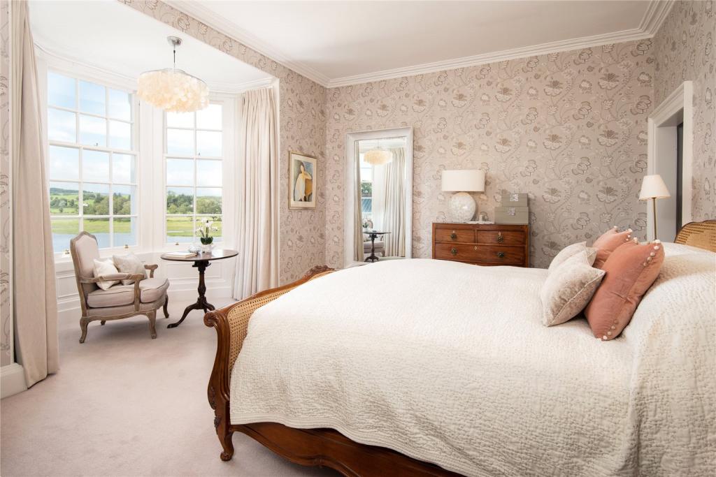 4 bedroom house for sale in Moatwell House, High Street, Kirkcudbright, Dumfries and Galloway