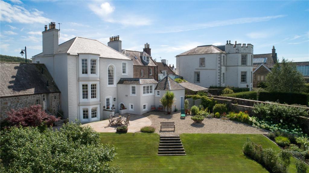 4 bedroom house for sale in Moatwell House, High Street, Kirkcudbright, Dumfries and Galloway