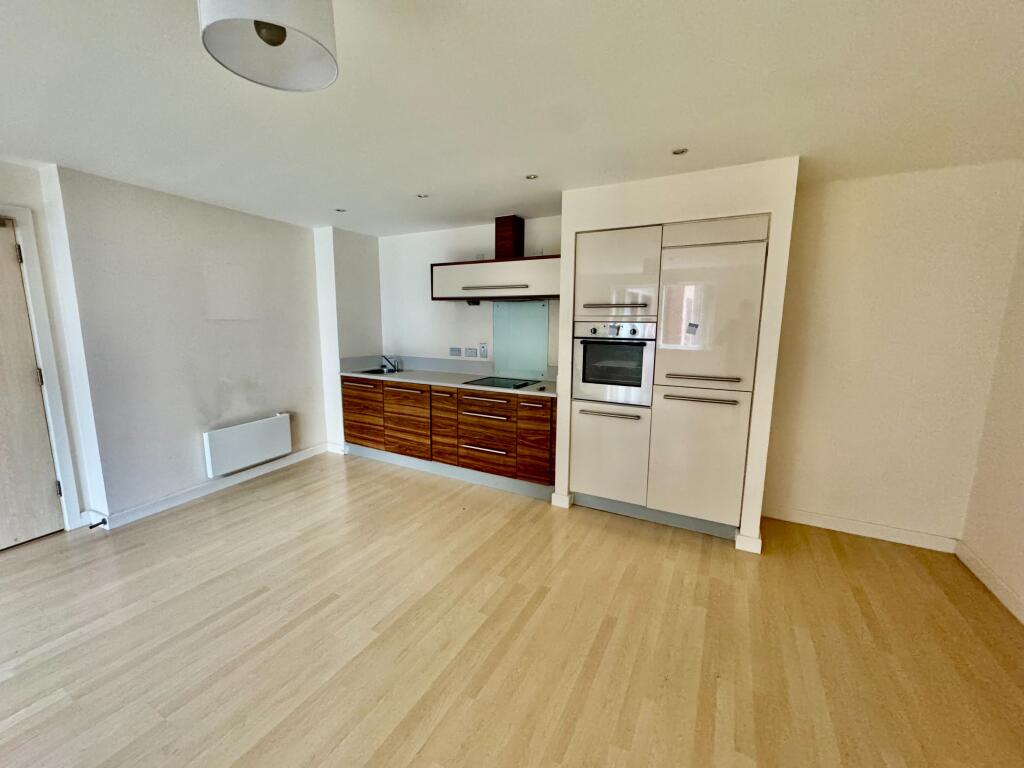 Main image of property: 38 Ryland Street, Birmingham, B16