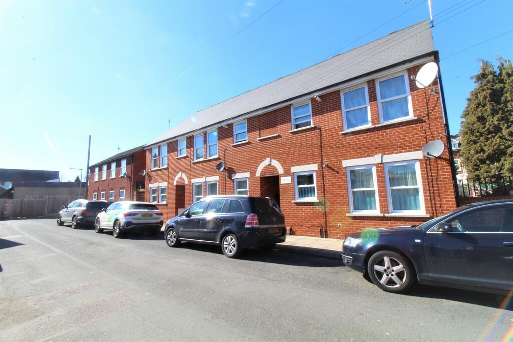 Main image of property: Gibbons Street, Ipswich 