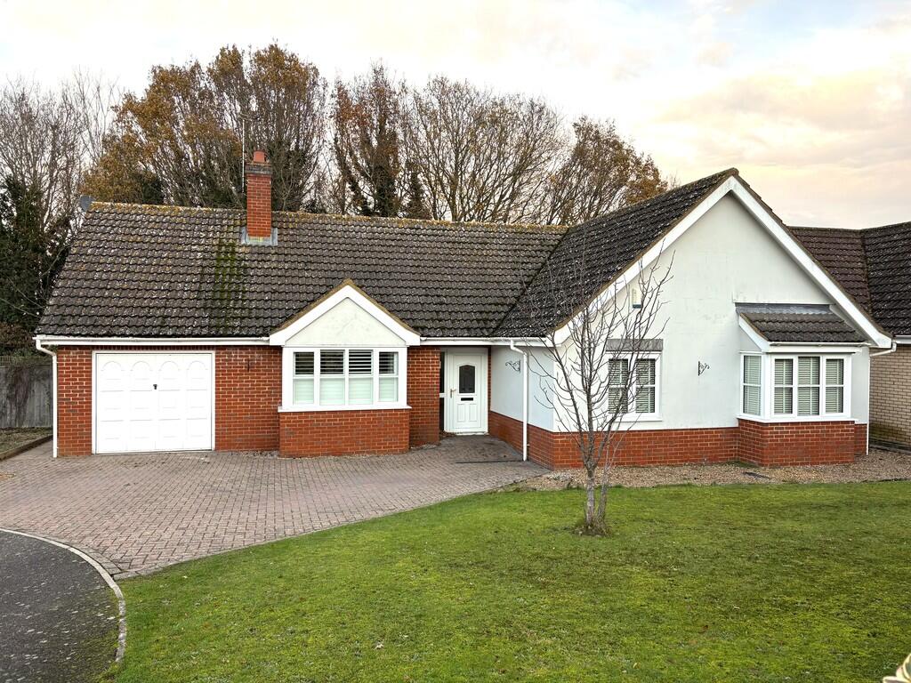 Main image of property: Nunn Close, Martlesham