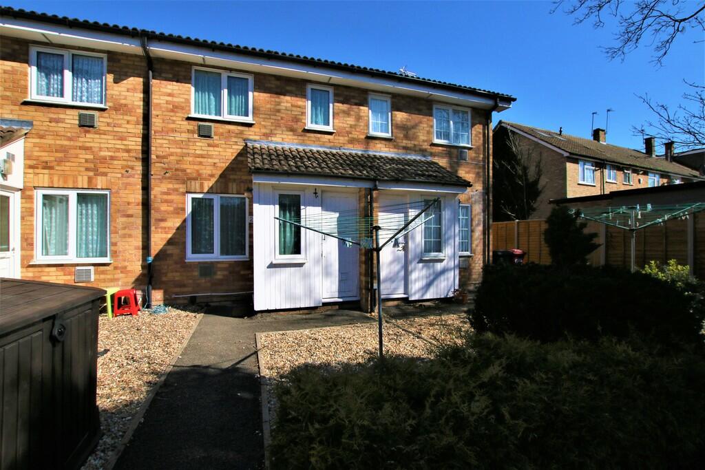 Main image of property: Colnbrook