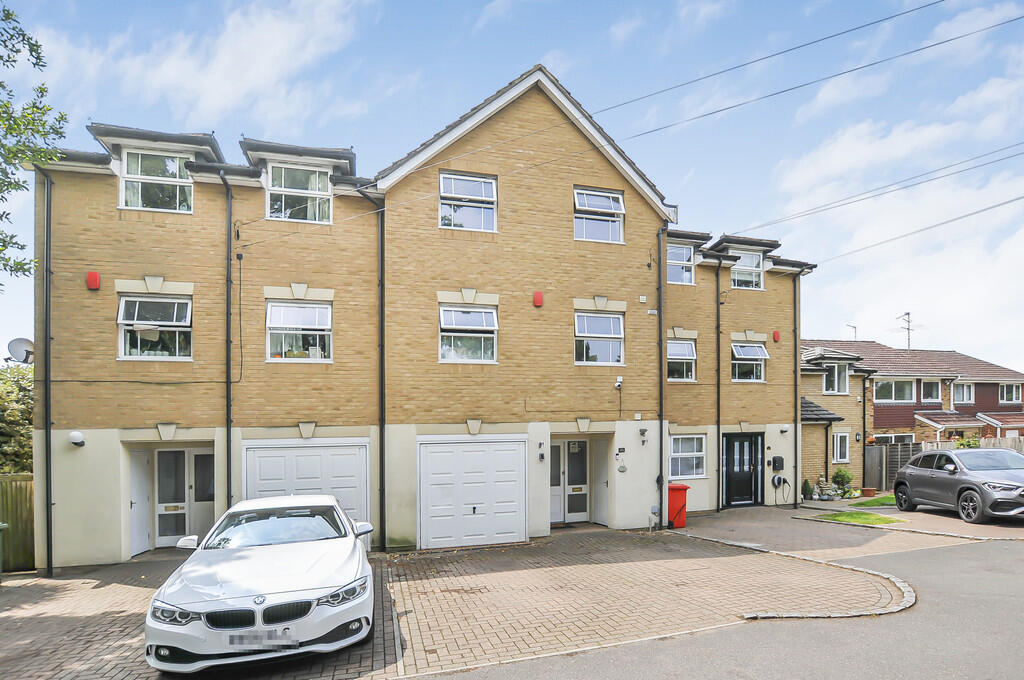 Main image of property: London Road
