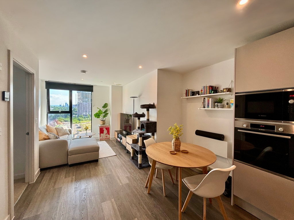 Main image of property: High Definition, 3 Red, Media City, Salford