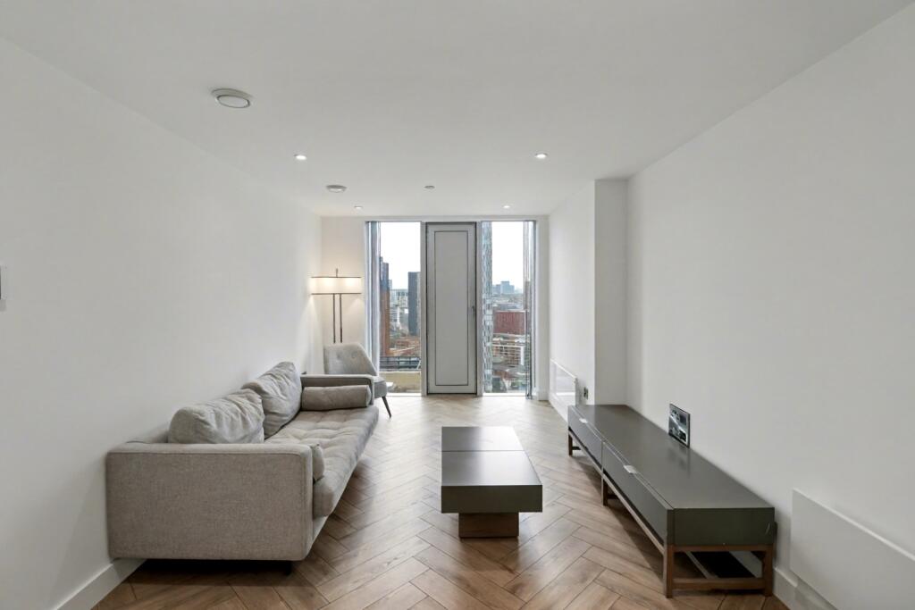 Main image of property: Elizabeth Tower, Chester Road, Manchester, M15 4ZH