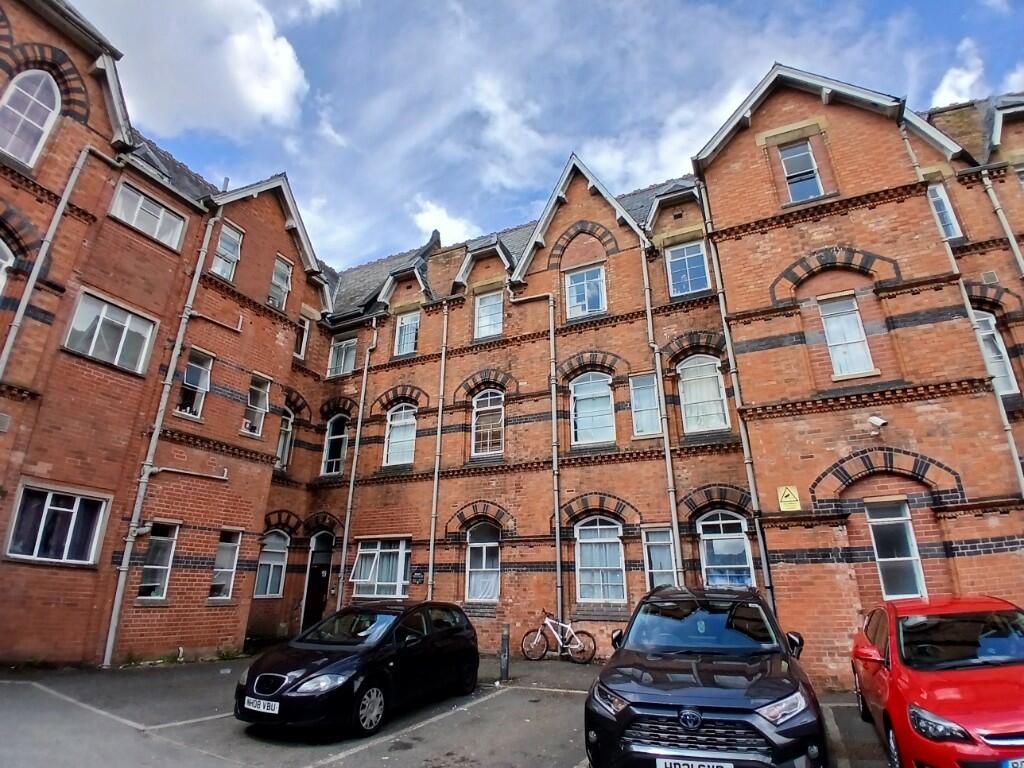 Main image of property: Grosvenor Gate, Humberstone, Leicester, LE5