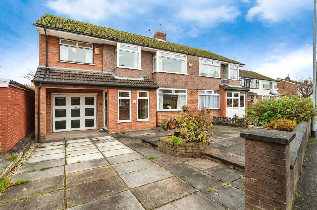 4 bedroom semidetached house for sale in Fairlie Drive, Rainhill