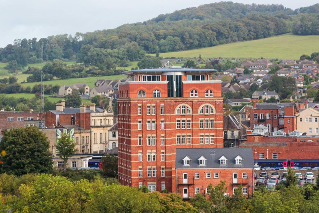 Main image of property: Hill Paul, Cheapside, Stroud