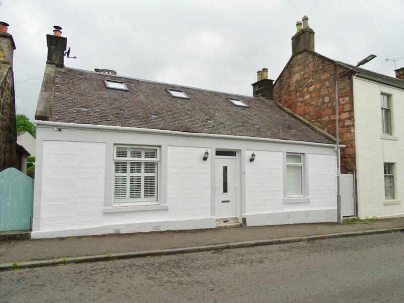 3 bedroom cottage for sale in Stirling Street, Tillicoultry, FK13