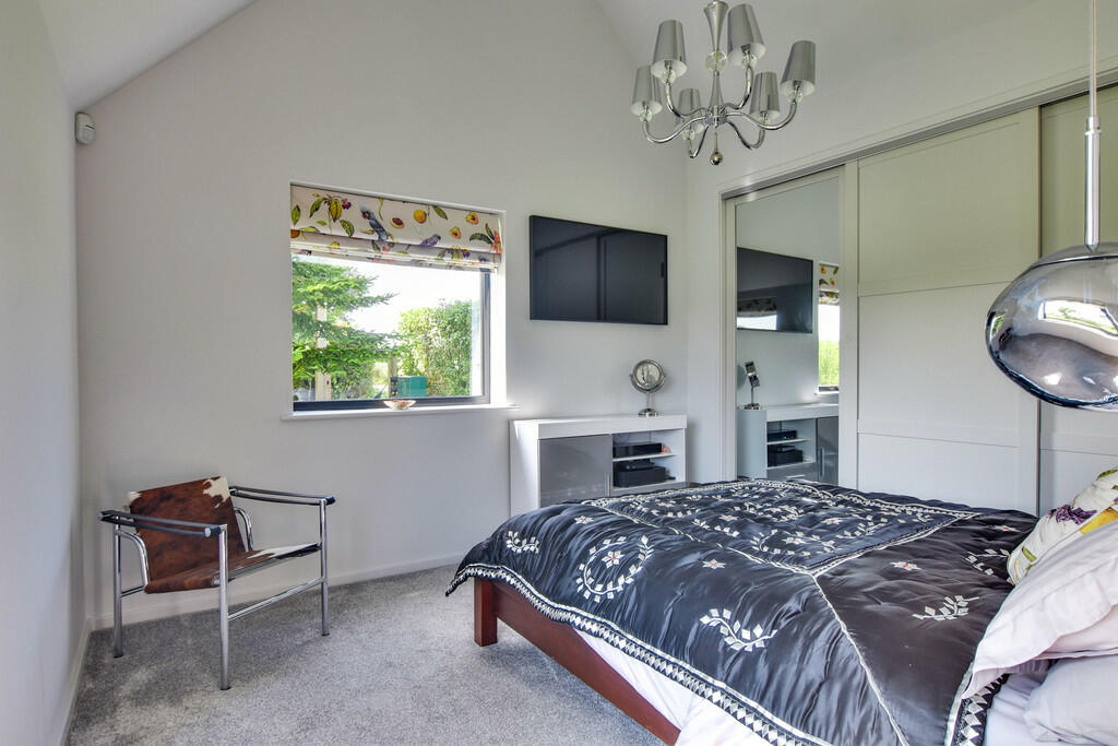 Additional property image - Cobblers Green, Felsted