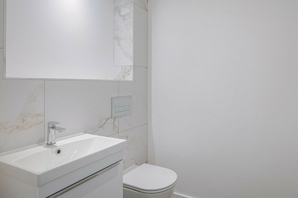 Additional property image - Chelmsford Road, Onslow Green
