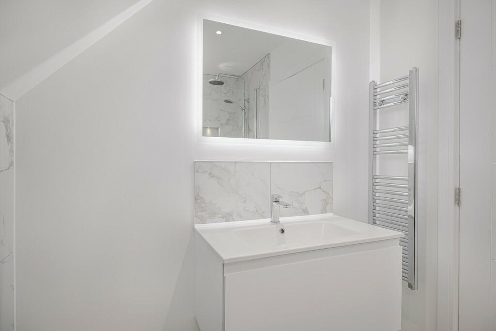 Additional property image - Chelmsford Road, Onslow Green