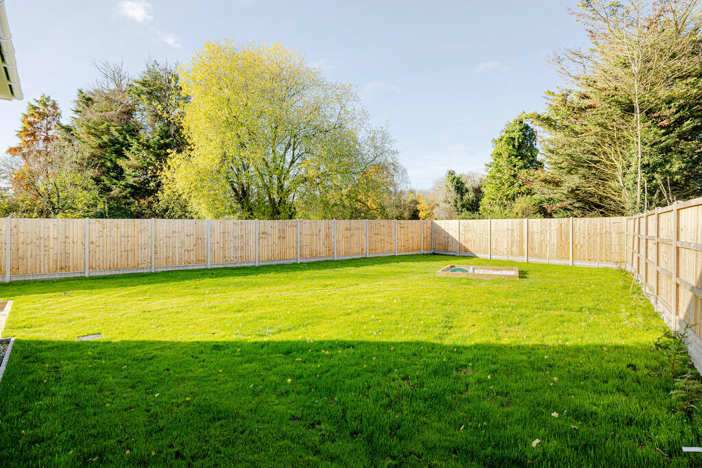 Additional property image - Chelmsford Road, Onslow Green